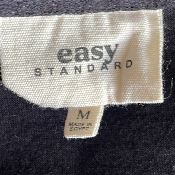 Easy Standard Vneck Short Sleeve Tee - Picture 5 of 6